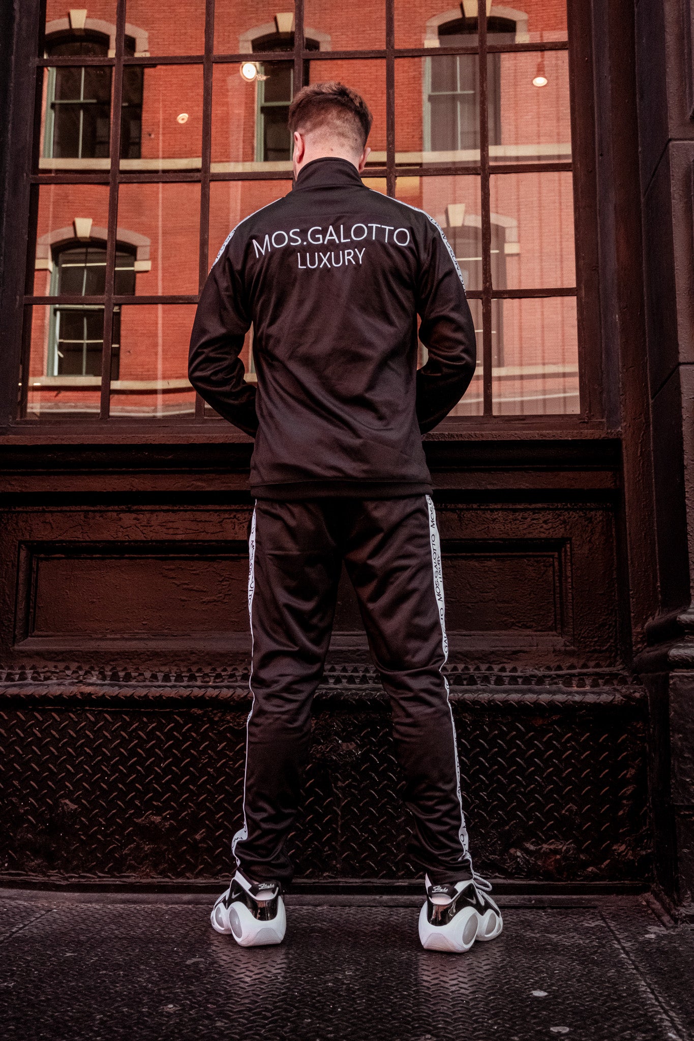 Luxury Tracksuit (Black) NOTICE: May take 1-2 weeks for delivery